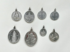 8x Pilger Medaille Wallfahrt